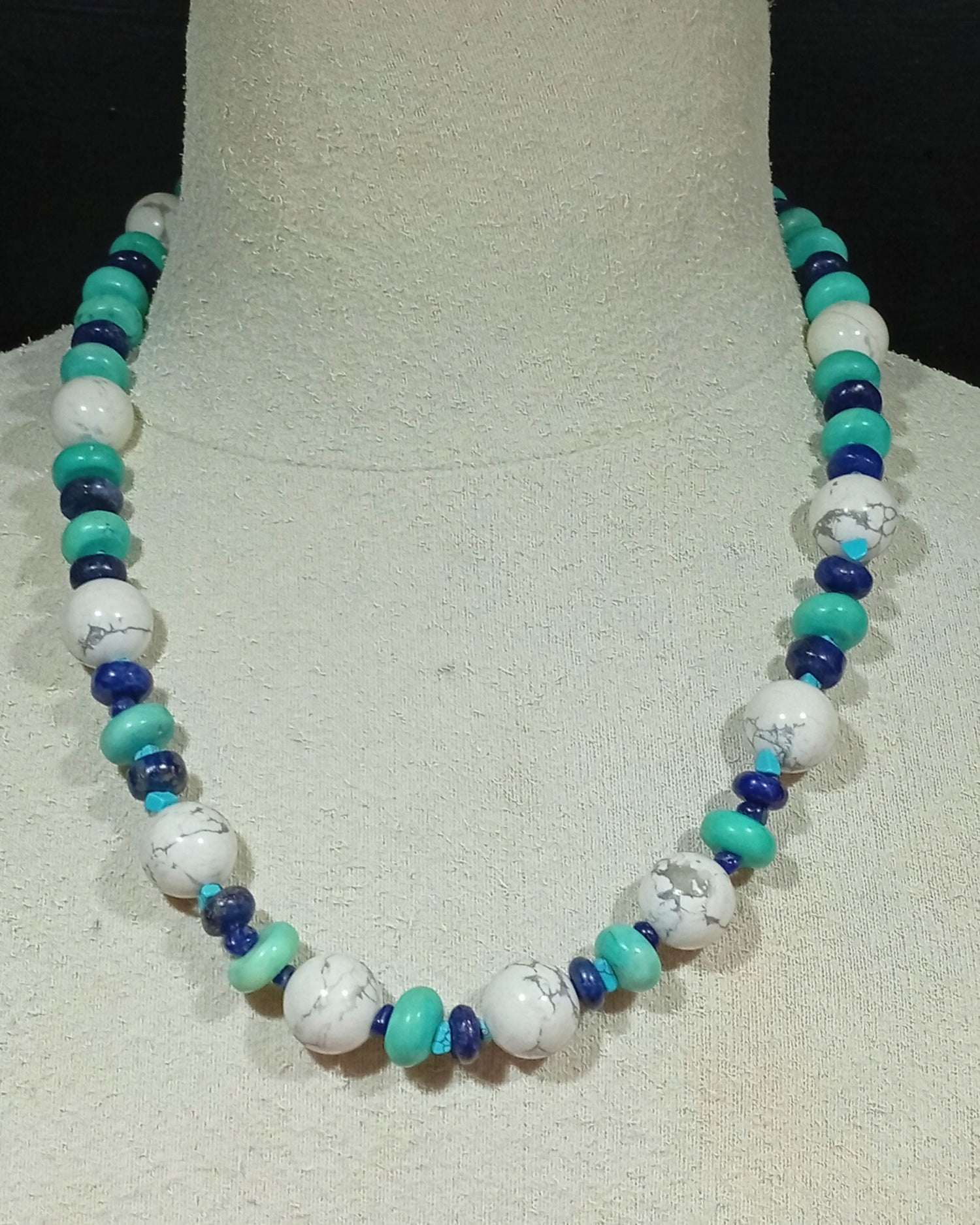 COLLIER ANNAPURNA