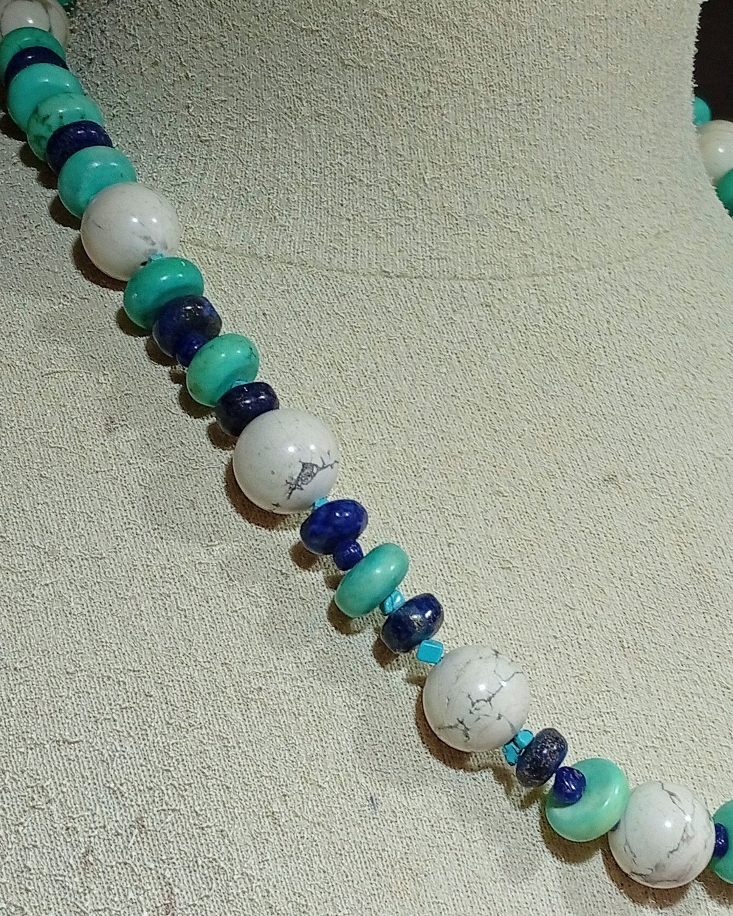 COLLIER ANNAPURNA