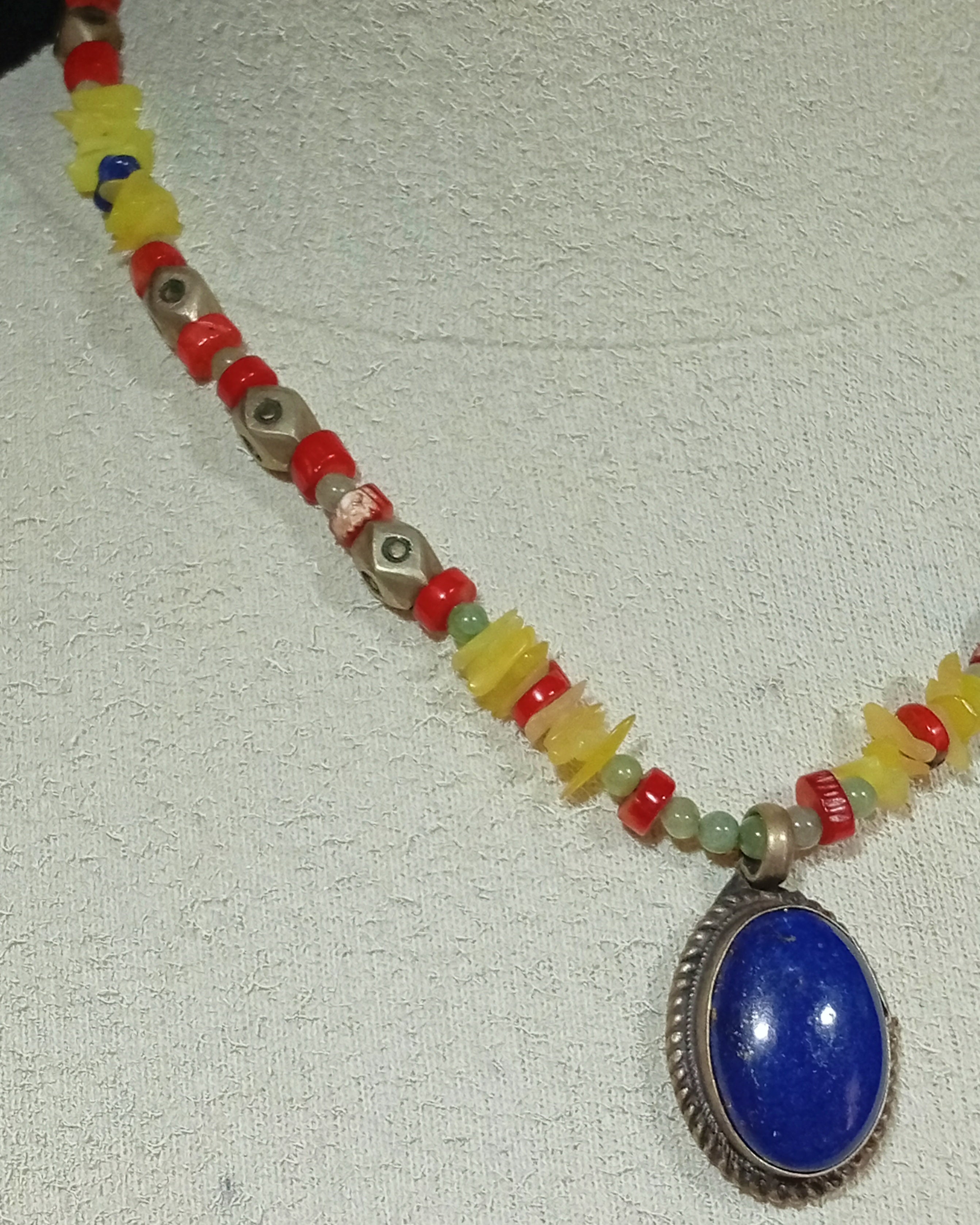 COLLIER PENDENTIF HAÏTI