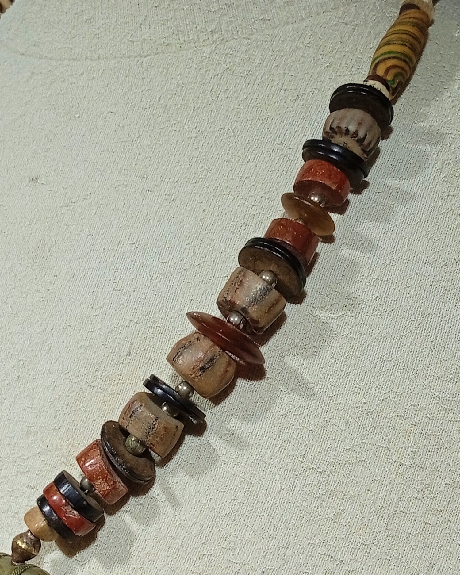 COLLIER INDE