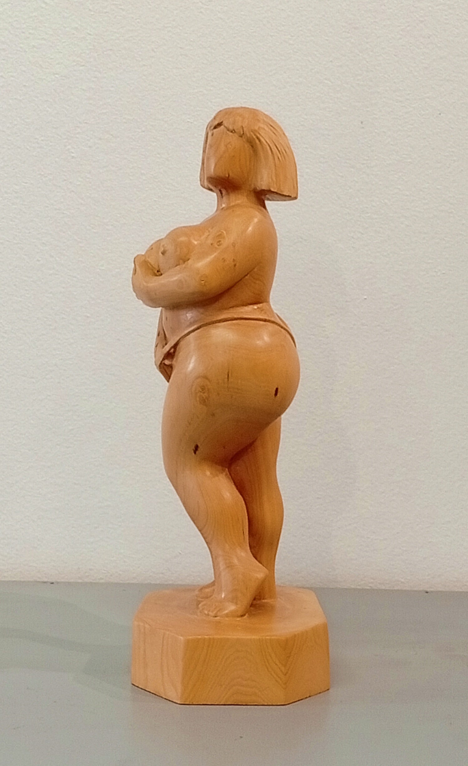 MADAME CONFINEMENT