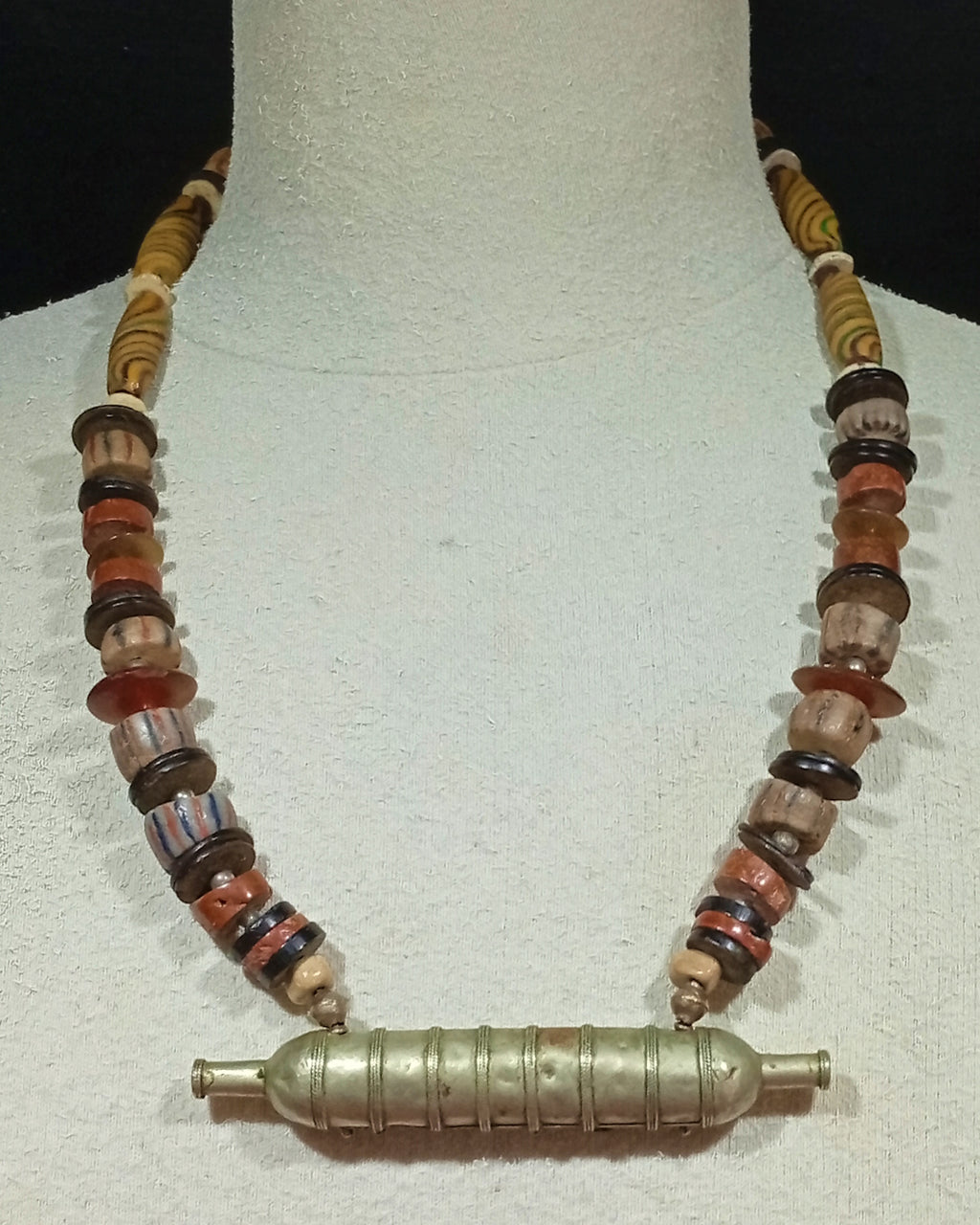 COLLIER INDE