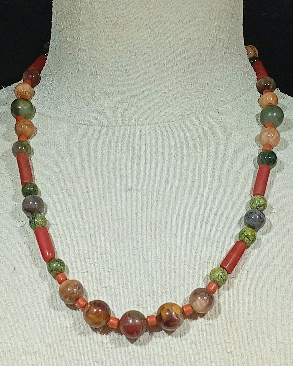 COLLIER "JOYEUX"